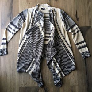 🌸 3/$20 a.n.a Striped Sweater